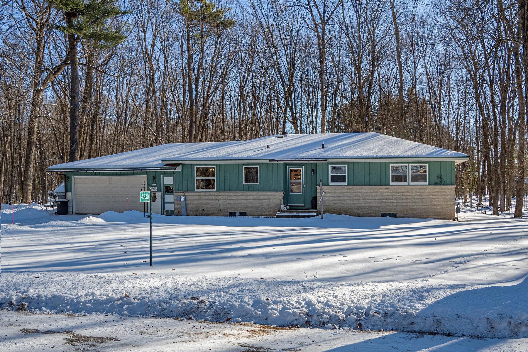 4230 Circle Drive Rhinelander, WI 54501 - Photo 1 of 22 Gallery Image 1