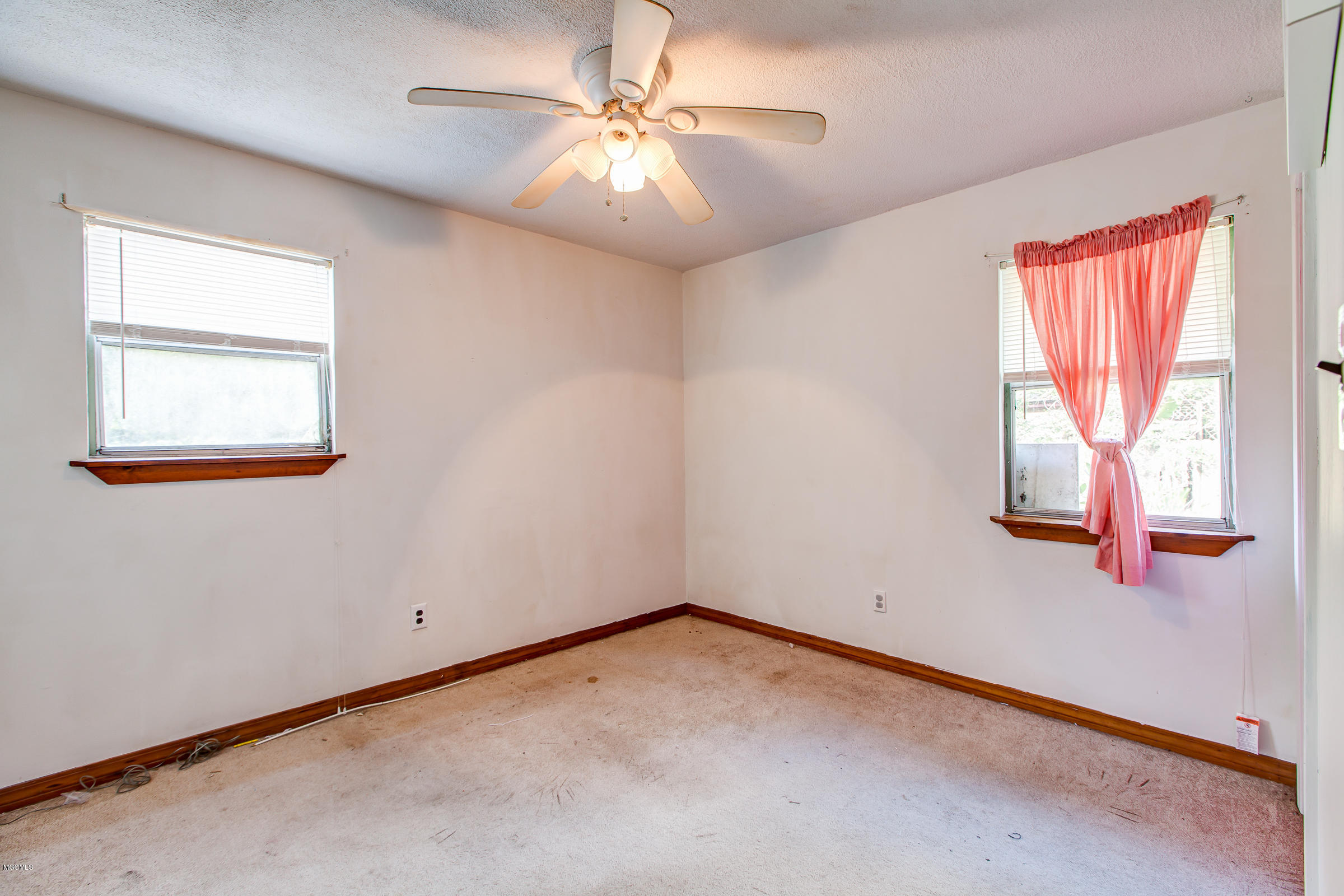 1237 A Roys Road Gautier, MS 39553 - Photo 13 of 37 1237Roys-12