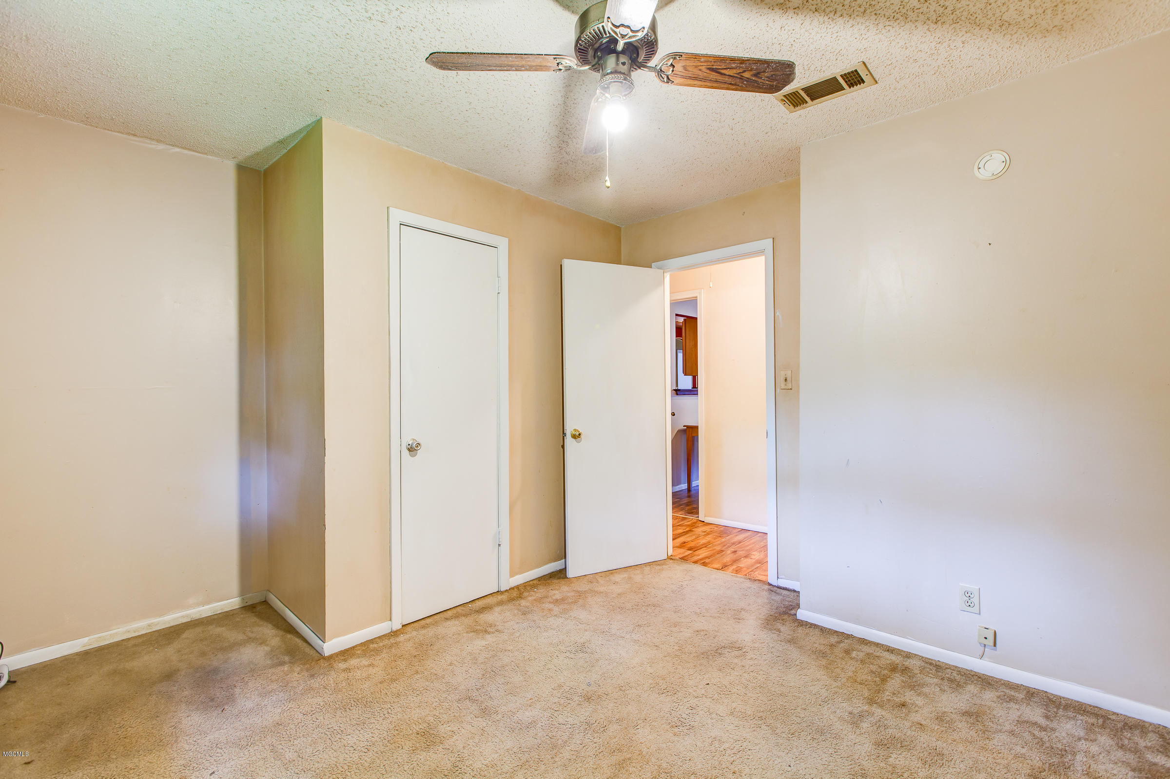 1237 A Roys Road Gautier, MS 39553 - Photo 24 of 37 1237Roys-23