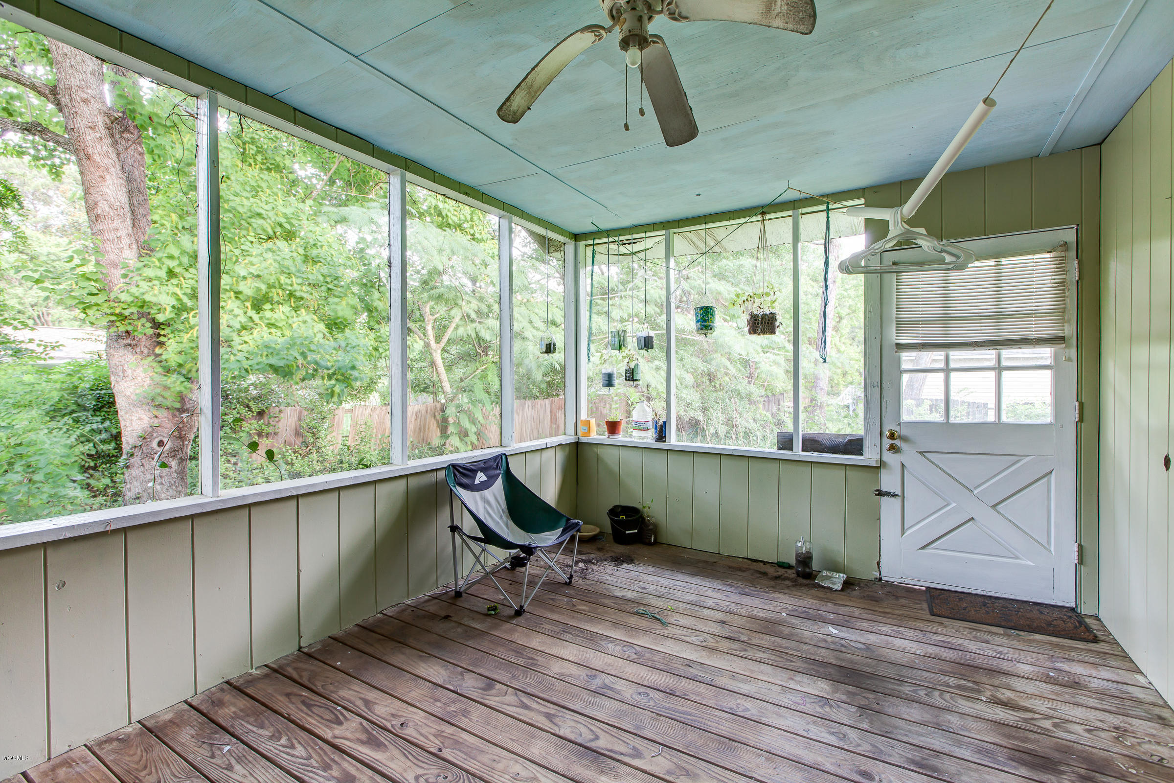 1237 A Roys Road Gautier, MS 39553 - Photo 29 of 37 1237Roys-28