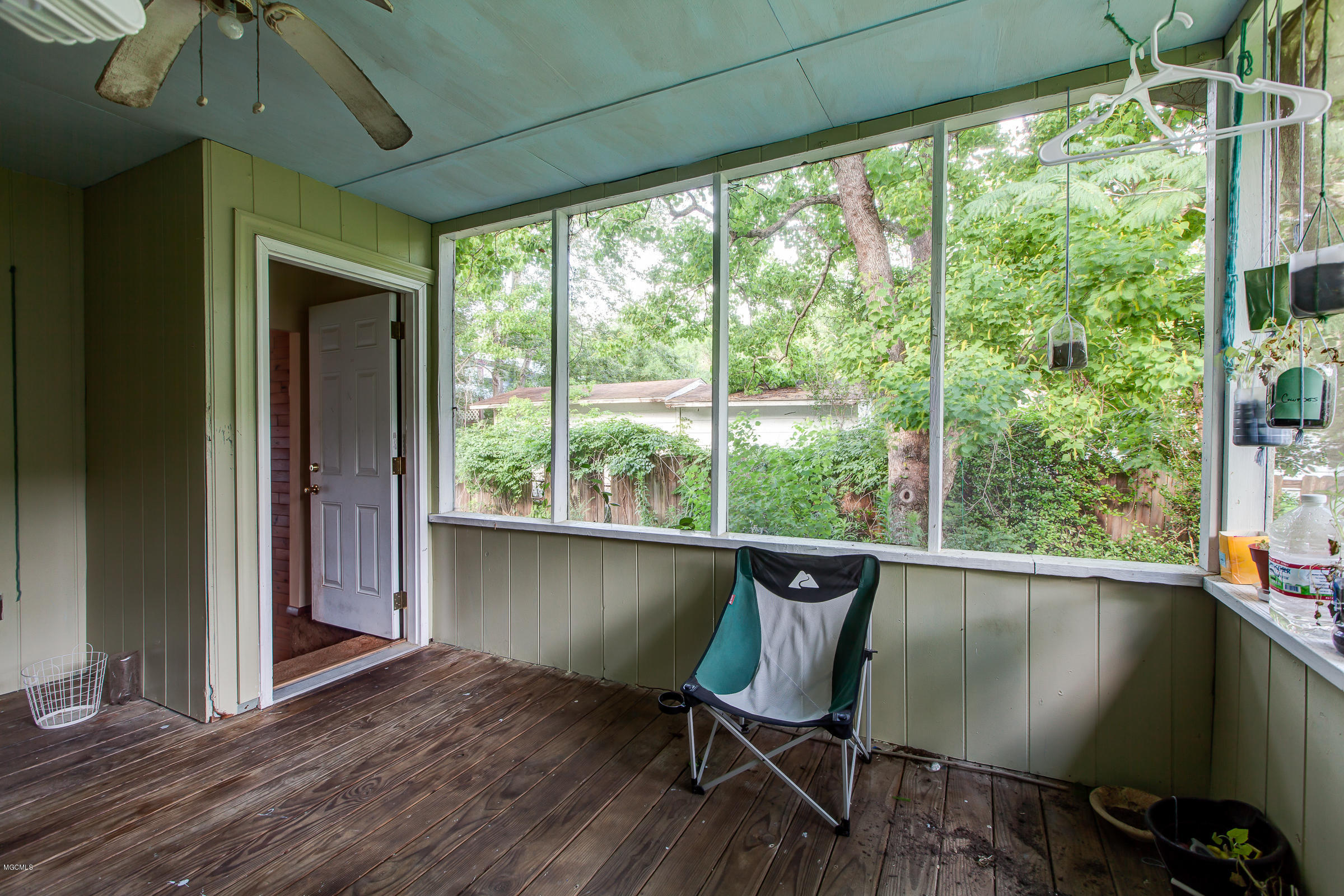 1237 A Roys Road Gautier, MS 39553 - Photo 30 of 37 1237Roys-29