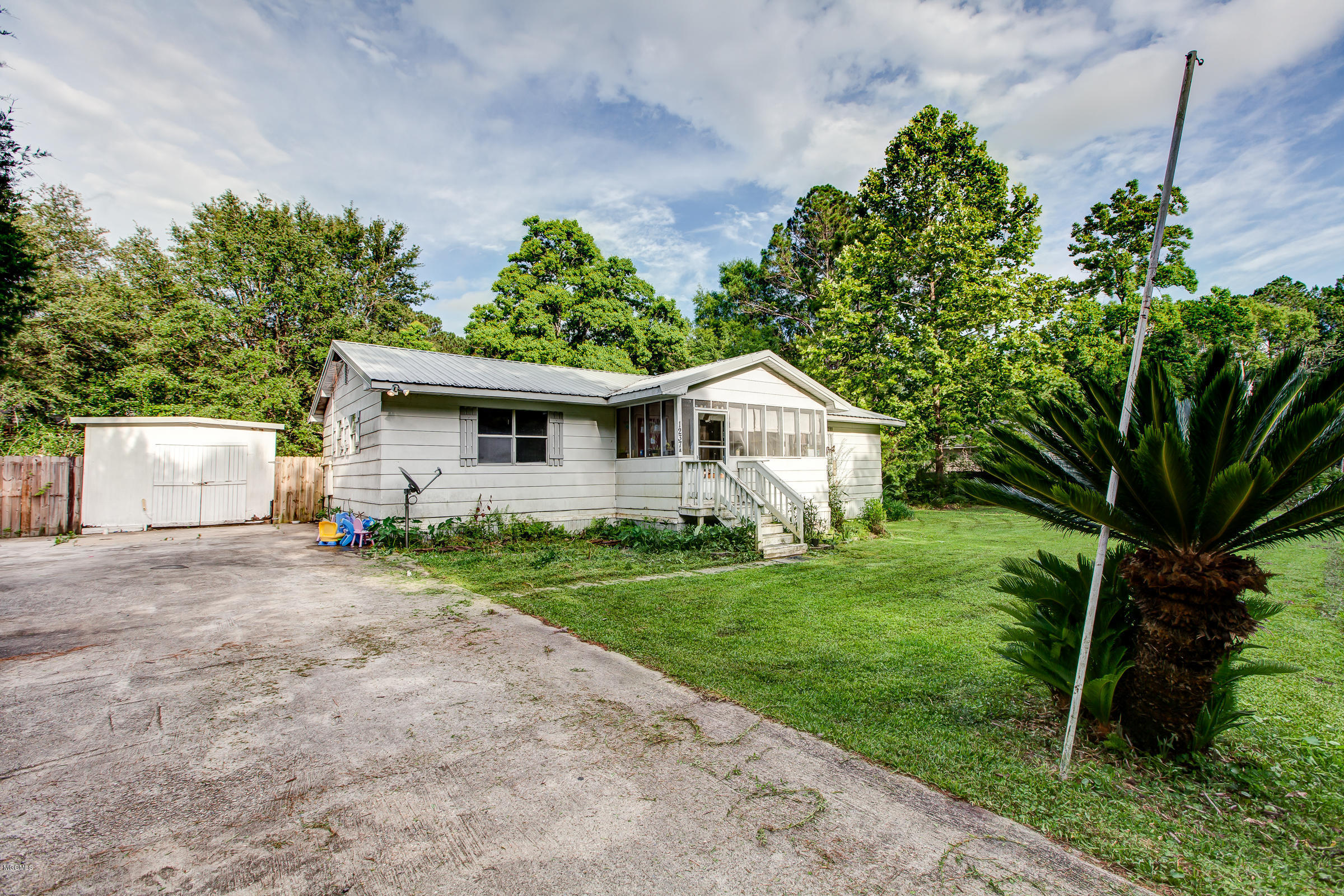 1237 A Roys Road Gautier, MS 39553 - Photo 31 of 37 1237Roys-30