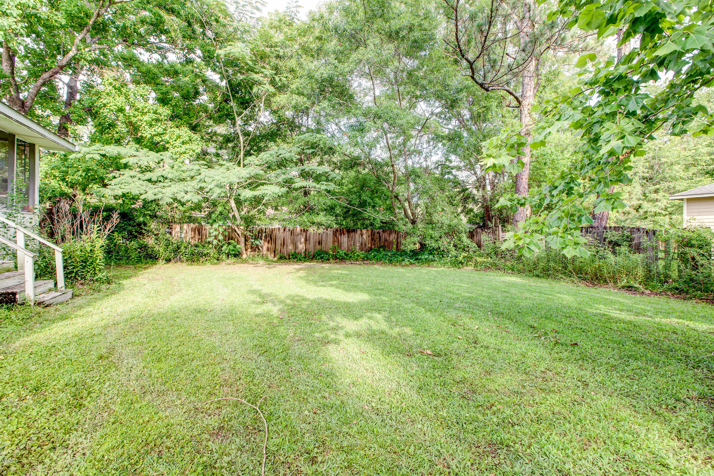1237 A Roys Road Gautier, MS 39553 - Photo 34 of 37 1237Roys-34