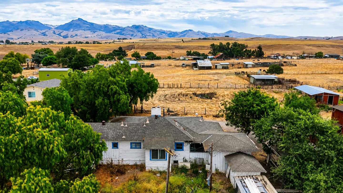 433 Mansfield Road Hollister, CA 95023 - Photo 45 of 49