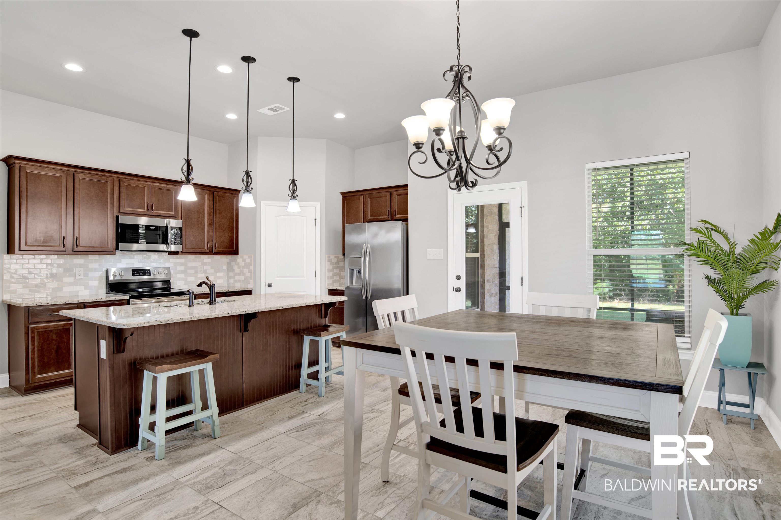 1392 Surrey Loop Foley, AL 36535 - Photo 10 of 35