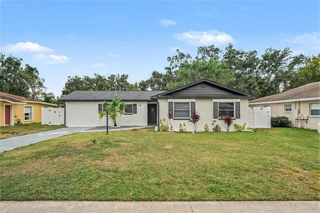$449,000 | 611 Huntington Street, Brandon, FL 33511