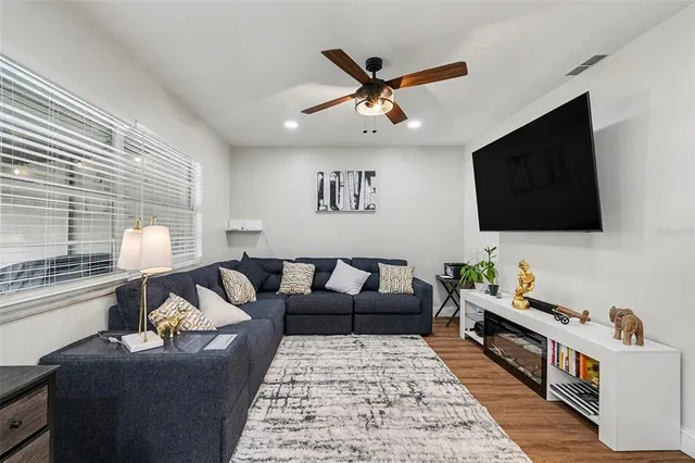 $449,000 | 611 Huntington Street, Brandon, FL 33511