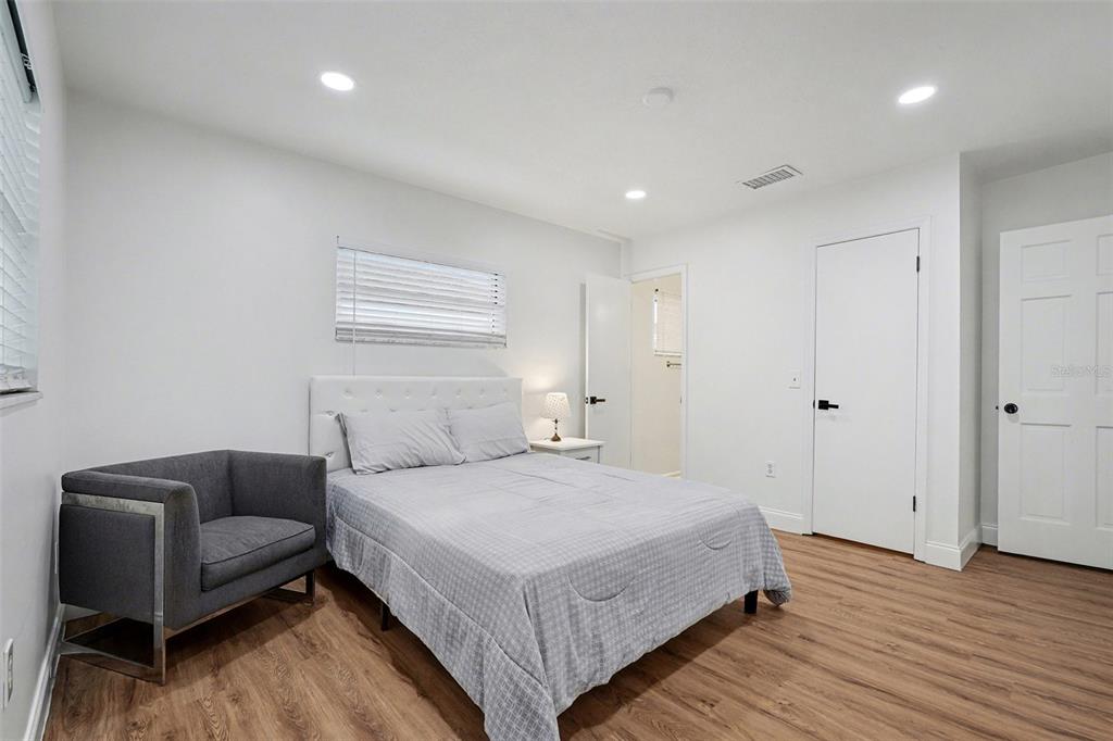 611 Huntington Street Brandon, FL 33511 - Photo 24 of 32