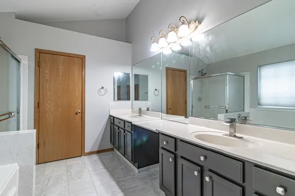 $4,100 | 276 Pembrook Lane, Mundelein, IL 60060