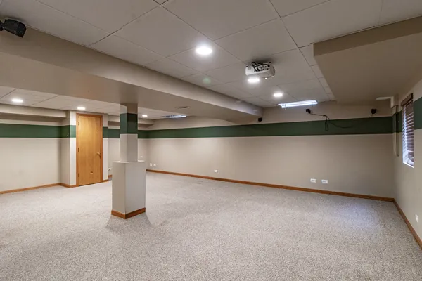 $4,100 | 276 Pembrook Lane, Mundelein, IL 60060