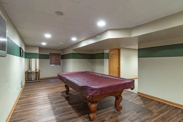 $4,100 | 276 Pembrook Lane, Mundelein, IL 60060
