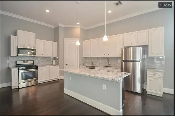 $3,000 | 4609 Nett Street, Unit A, Houston, TX 77007