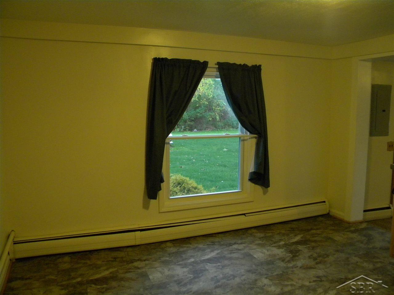 8201 North Seymour Road Flushing, MI 48433 - Photo 19 of 24 31333376-18.JPG