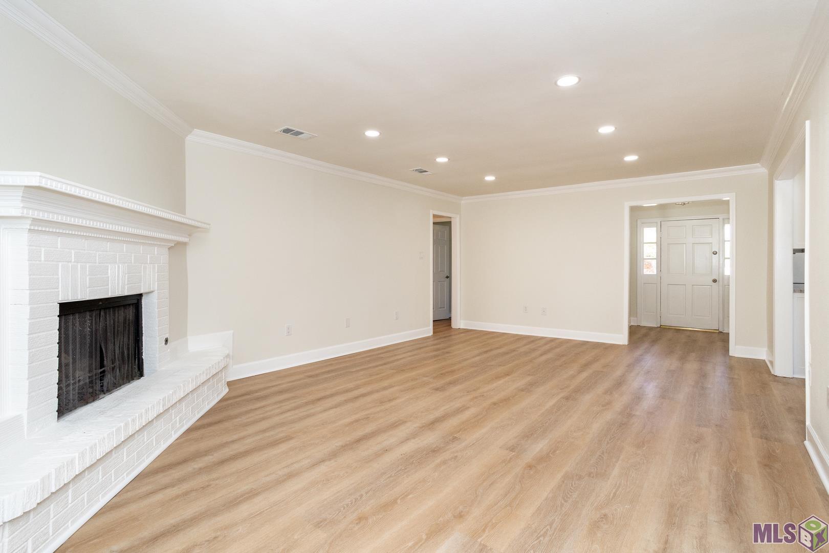 40105 La Rochelle Road Prairieville, LA 70769 - Photo 6 of 25 Gallery Image 6