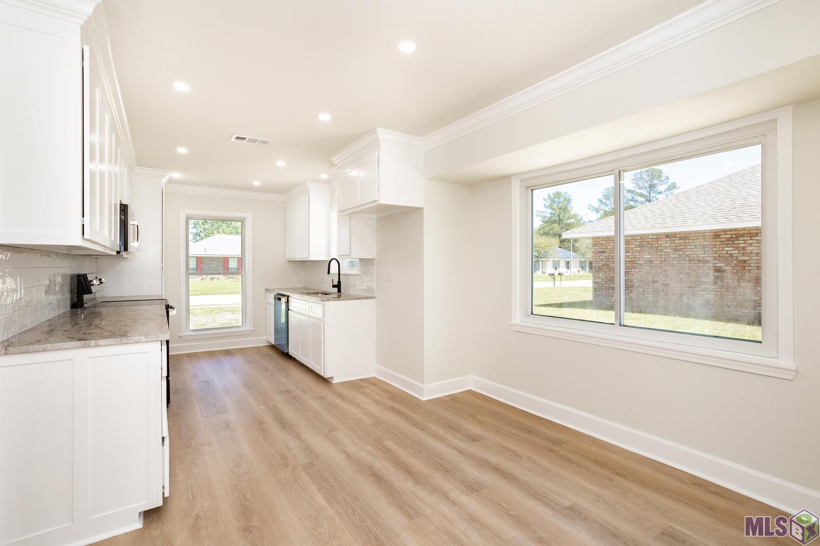 40105 La Rochelle Road Prairieville, LA 70769 - Photo 8 of 25 Gallery Image 8