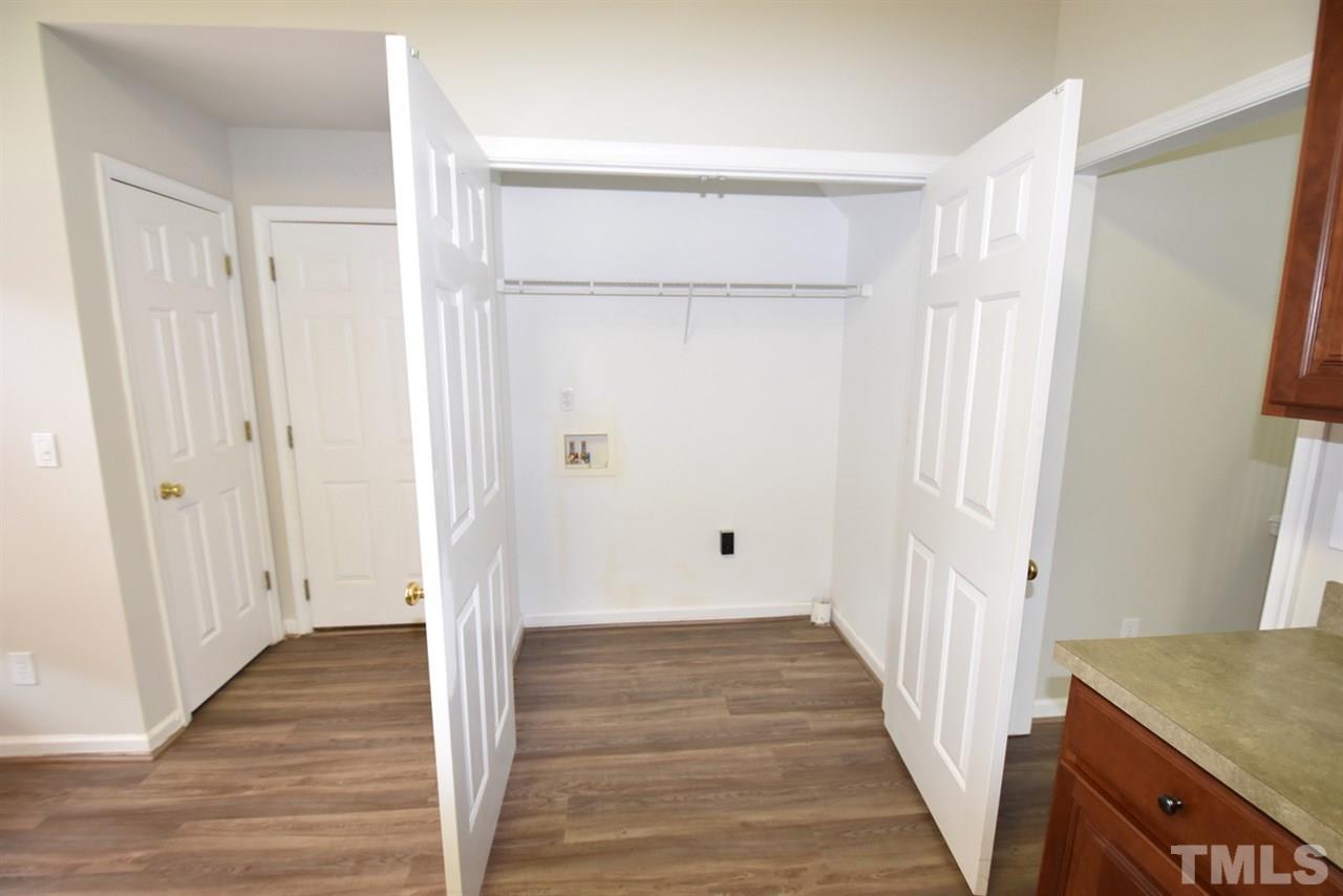 1812 Hanford Hills Road Graham, NC 27253 - Photo 11 of 22 Gallery Image 11