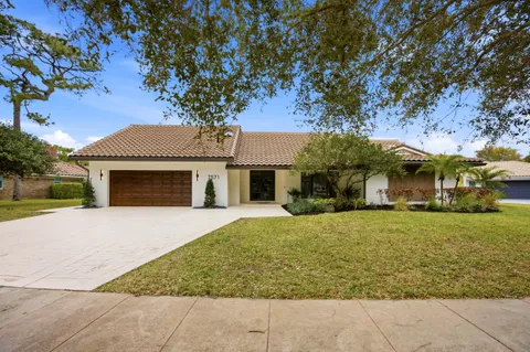 $2,295,000 | 7571 Estrella Circle, Boca Raton, FL 33433