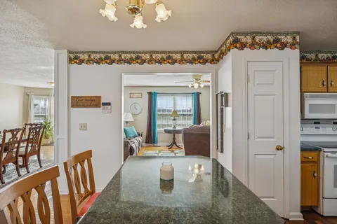 $480,000 | 1480 Cut Off Road, Murfreesboro, TN 37129