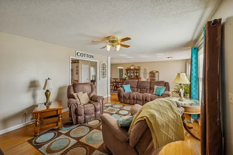 $480,000 | 1480 Cut Off Road, Murfreesboro, TN 37129