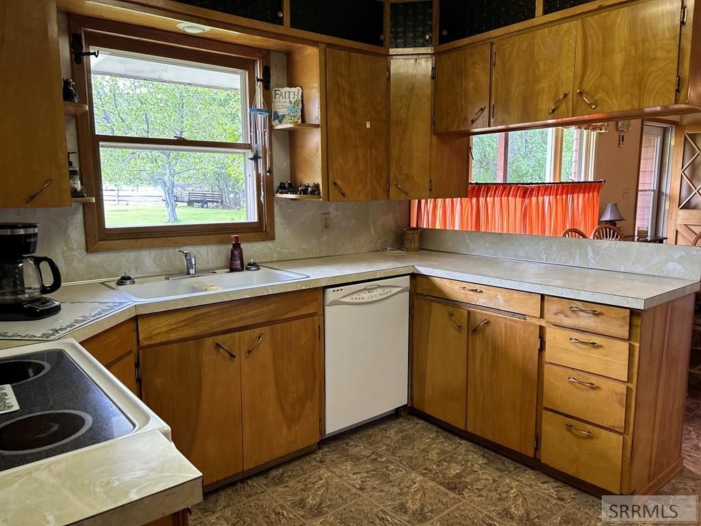504 Carmen Creek Road Carmen, ID 83462 - Photo 16 of 56