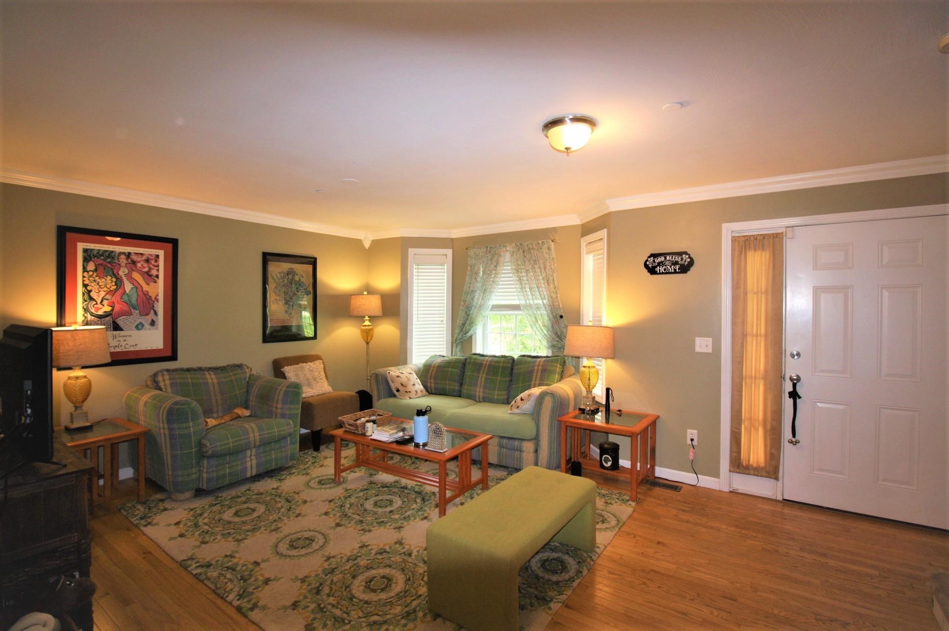 55 Windham Road, Unit B Hudson, NH 03051 - Photo 4 of 13