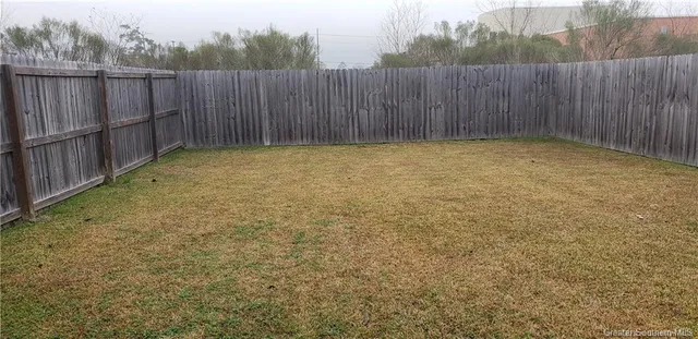 $259,000 | 1716-1718 North Tallowood Drive, Lake Charles, LA 70605