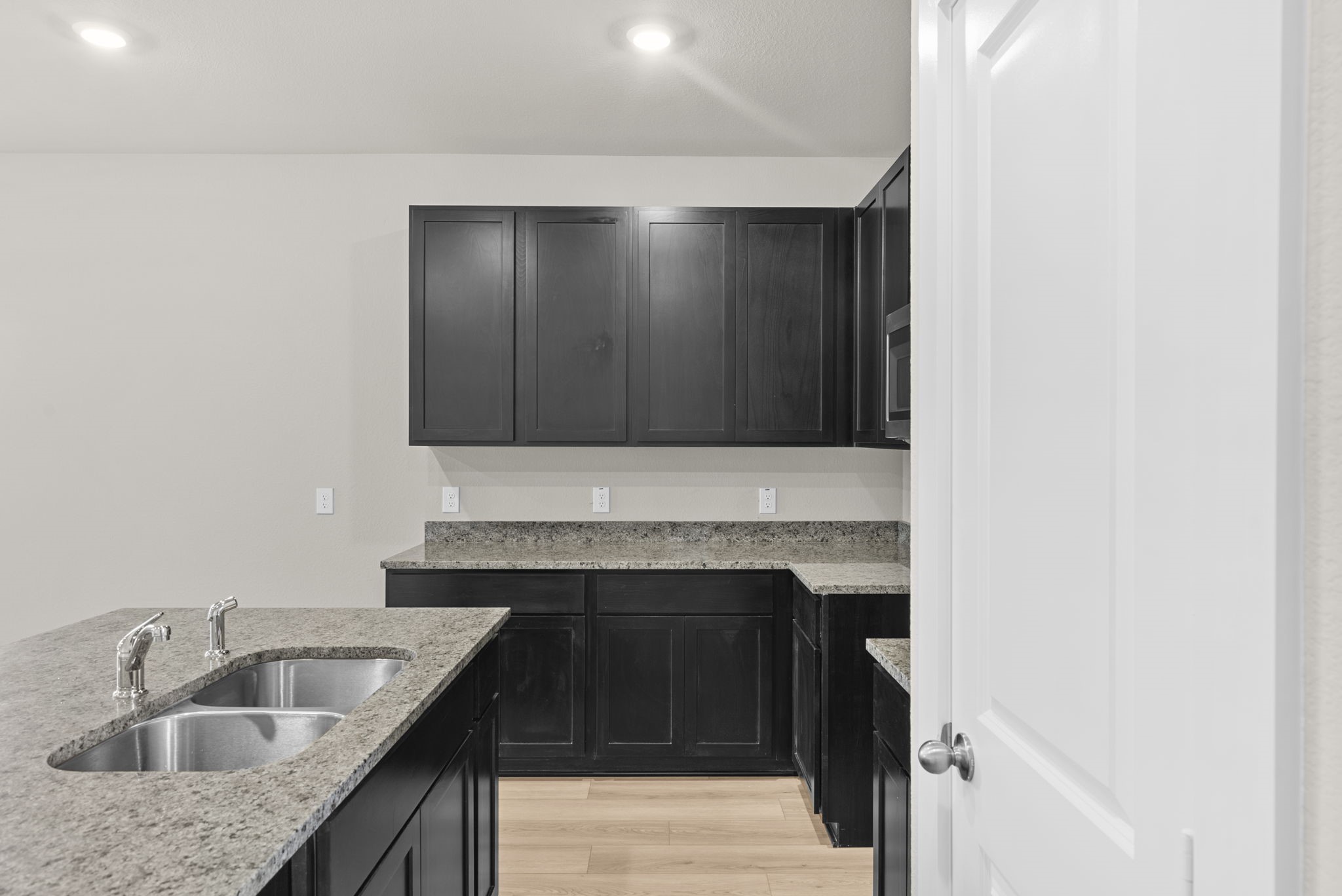 2907 Wind Cave Lane Rosharon, TX 77583 - Photo 10 of 23