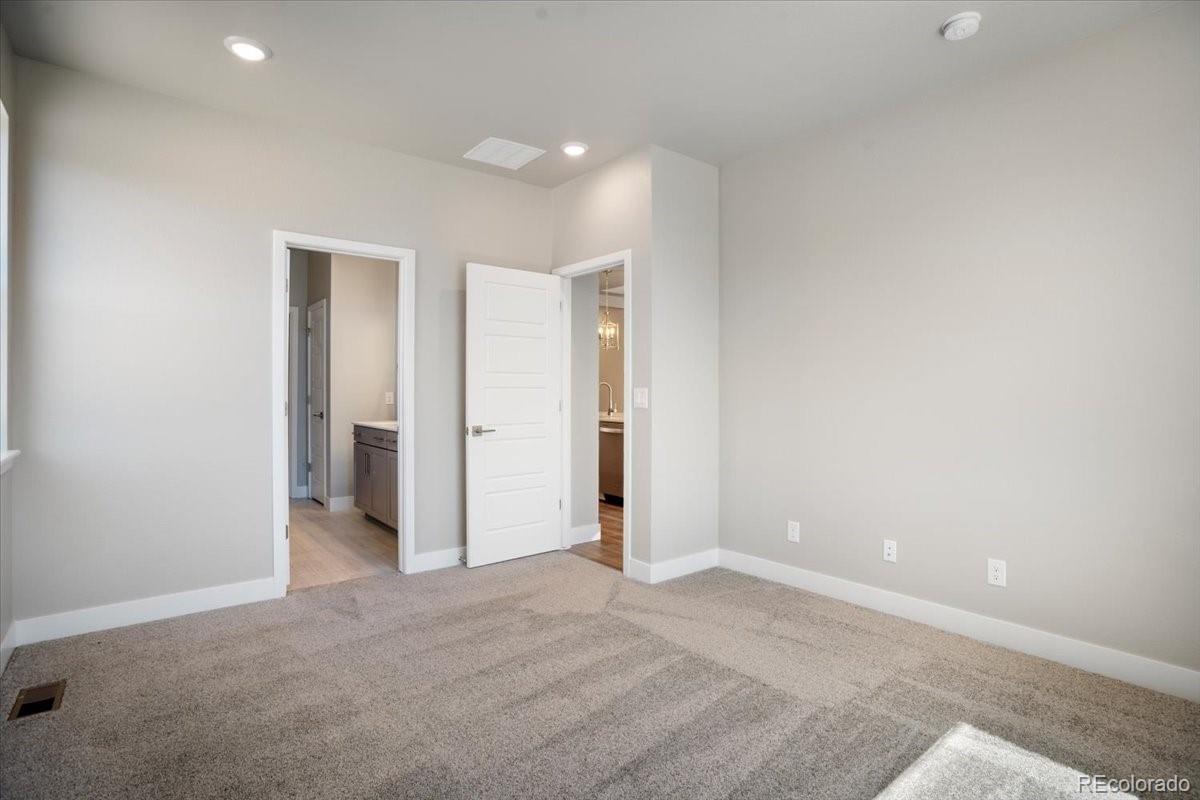 8236 Mount Harvard Road Littleton, CO 80125 - Photo 20 of 35 Gallery Image 20