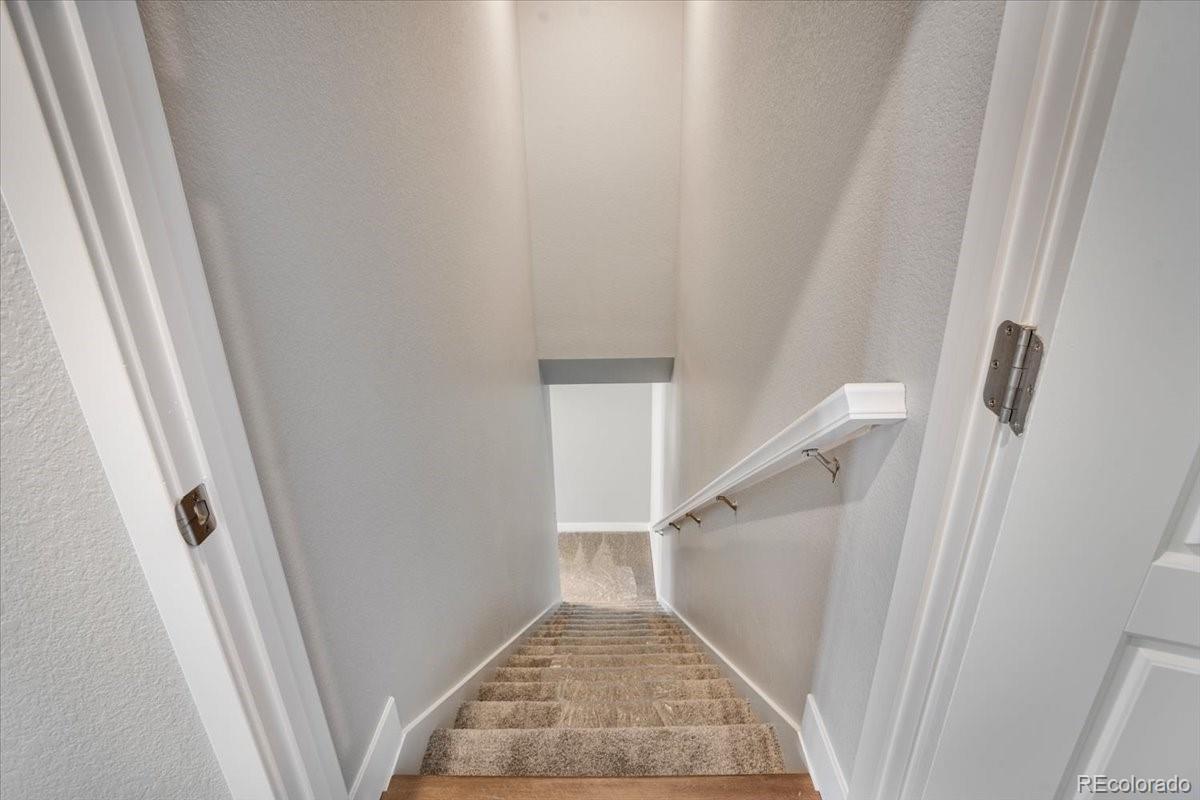 8236 Mount Harvard Road Littleton, CO 80125 - Photo 31 of 35 Gallery Image 31
