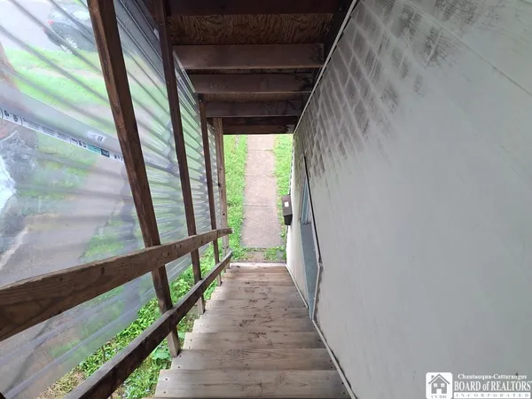$82,500 | 11 Prather Avenue, Jamestown, NY 14701