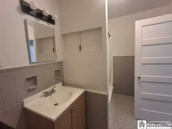 $82,500 | 11 Prather Avenue, Jamestown, NY 14701