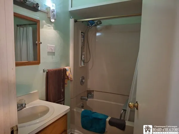 $82,500 | 11 Prather Avenue, Jamestown, NY 14701