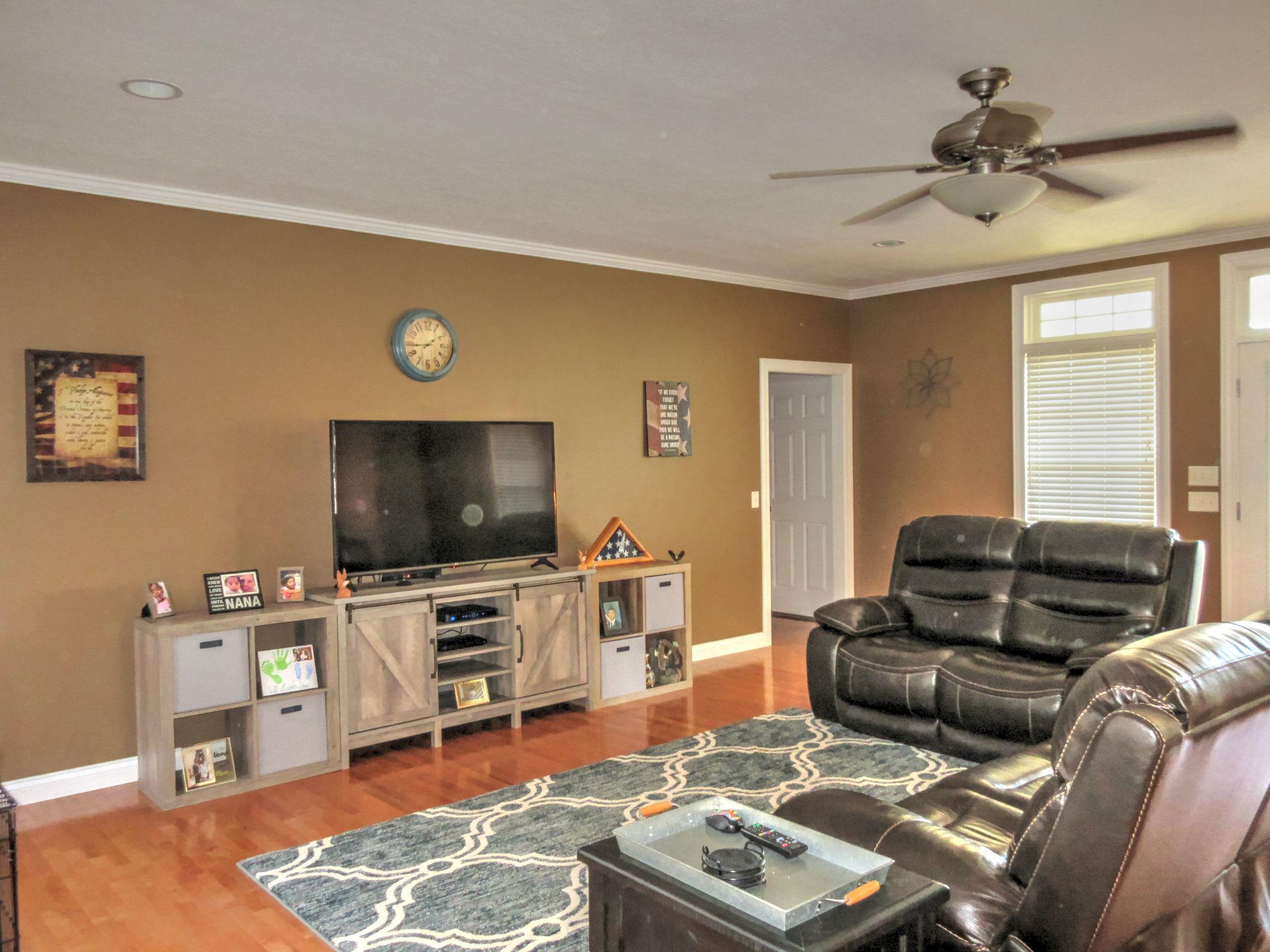 900 Spring Creek Road Waverly, TN 37185 - Photo 6 of 14 Gallery Image 6