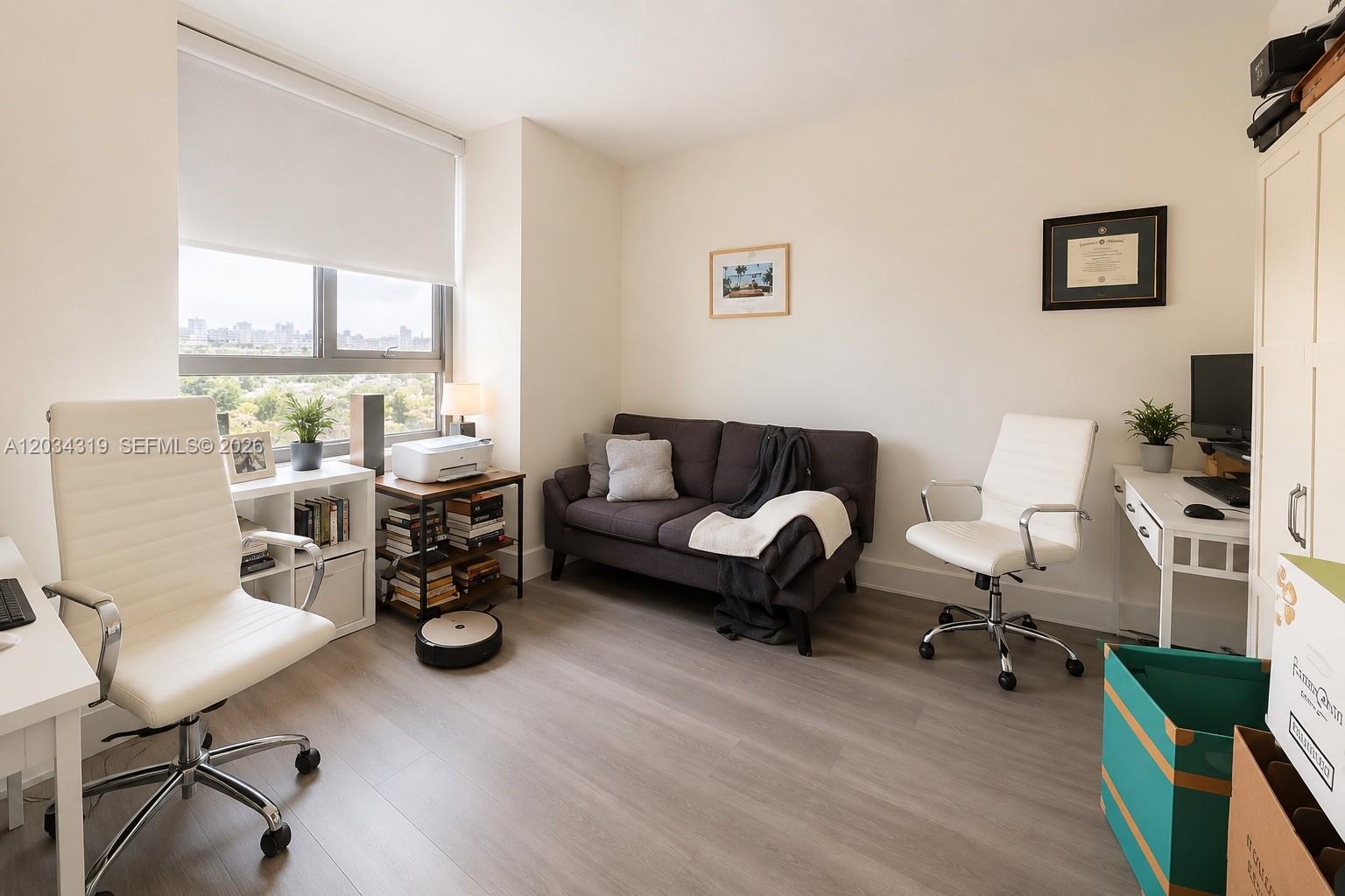 90 Southwest 3rd Street, Unit 1413 Miami, FL 33130 - Photo 4 of 8