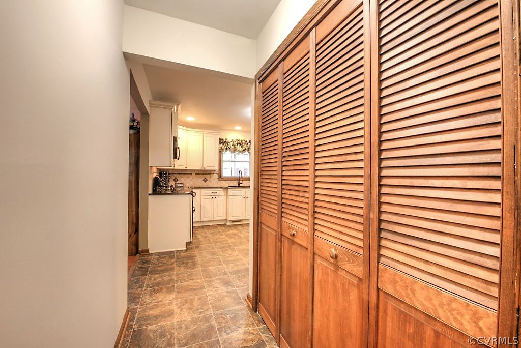 3921 Belspring Road Chester, VA 23831 - Photo 10 of 46