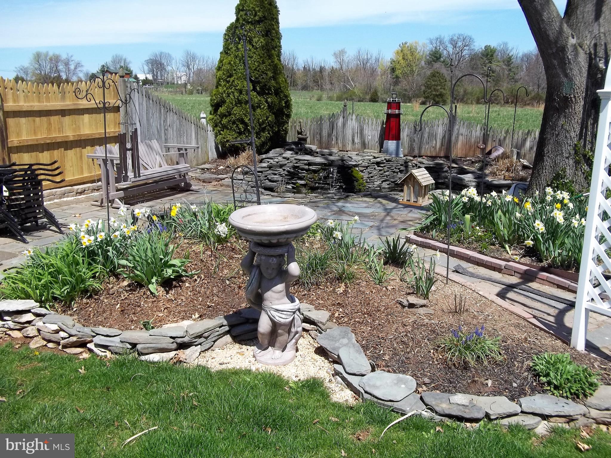 2075 Greenbriar Road York, PA 17404 - Photo 12 of 59 Gallery Image 12