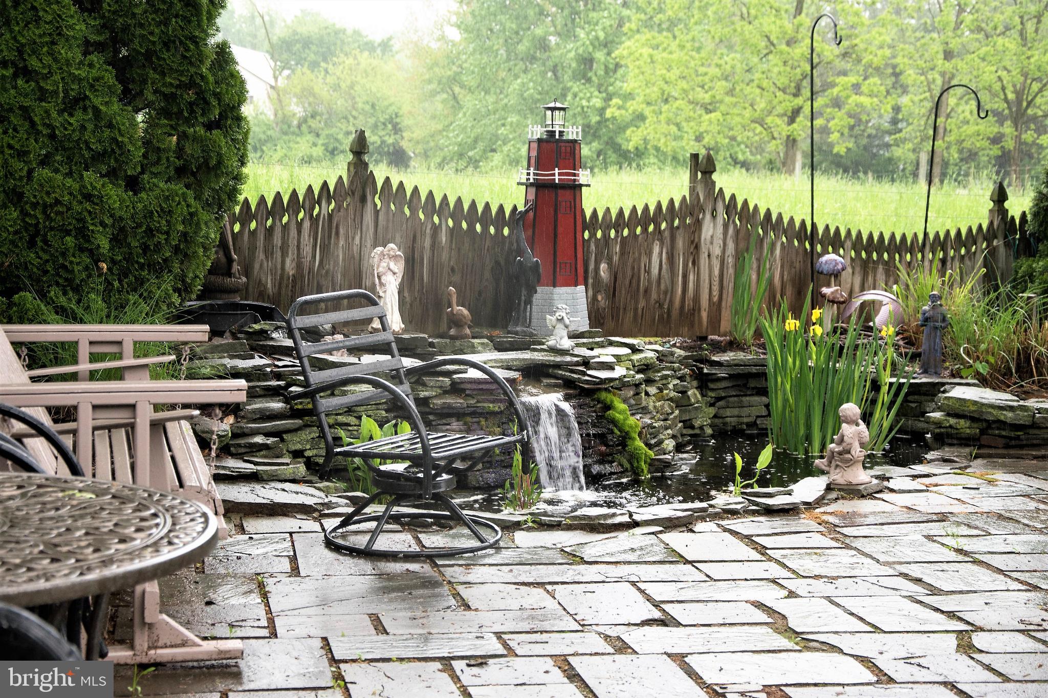 2075 Greenbriar Road York, PA 17404 - Photo 13 of 59 Gallery Image 13