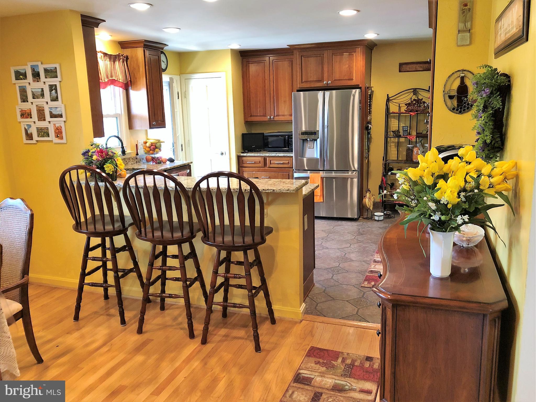2075 Greenbriar Road York, PA 17404 - Photo 17 of 59 Gallery Image 17