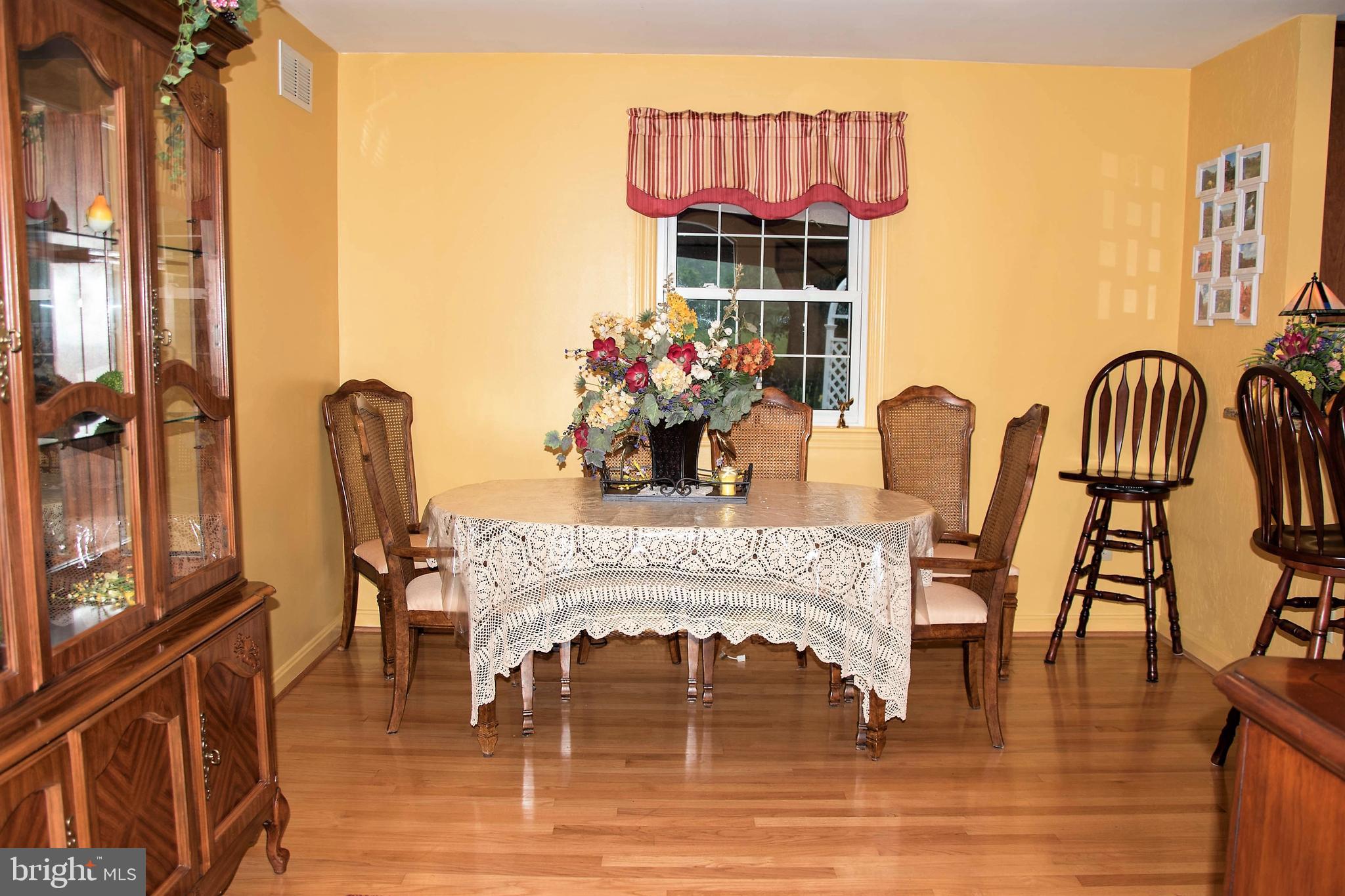 2075 Greenbriar Road York, PA 17404 - Photo 18 of 59 Gallery Image 18