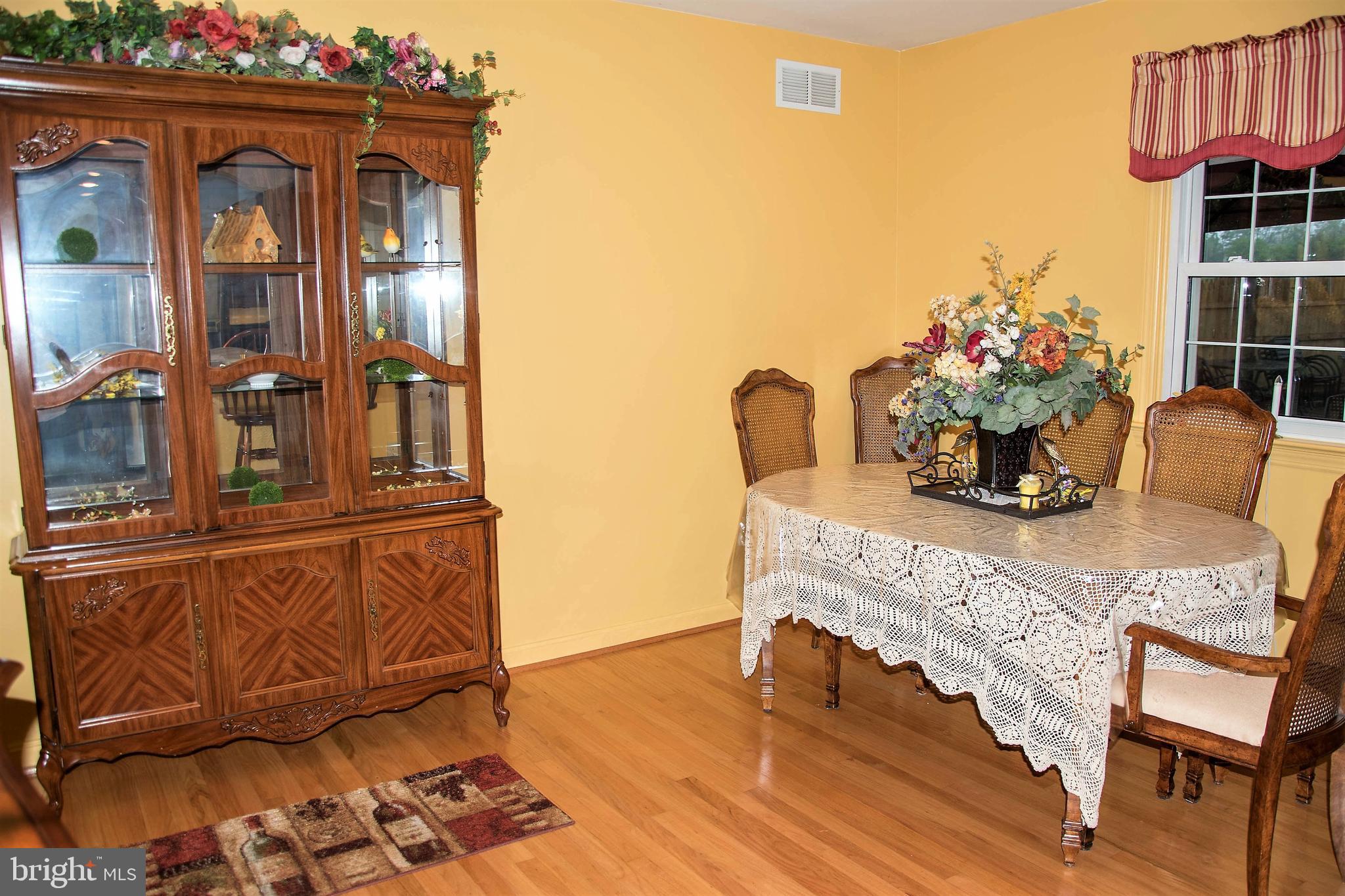 2075 Greenbriar Road York, PA 17404 - Photo 25 of 59 Gallery Image 25