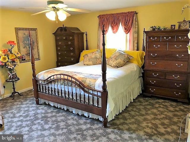 2075 Greenbriar Road York, PA 17404 - Photo 39 of 59 Gallery Image 39