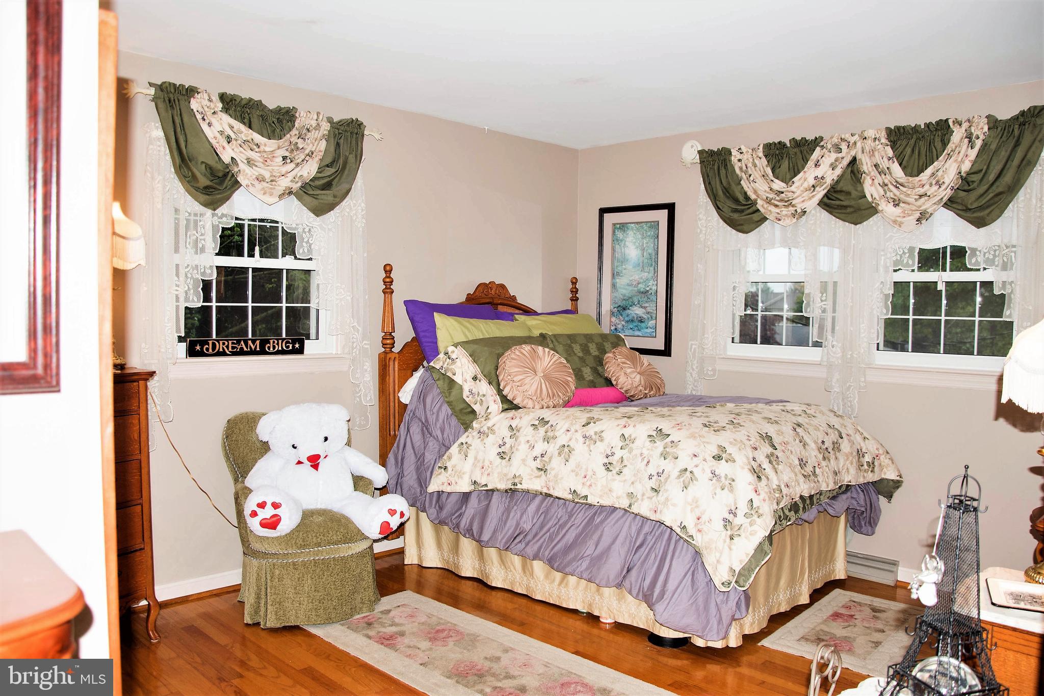 2075 Greenbriar Road York, PA 17404 - Photo 43 of 59 Gallery Image 43