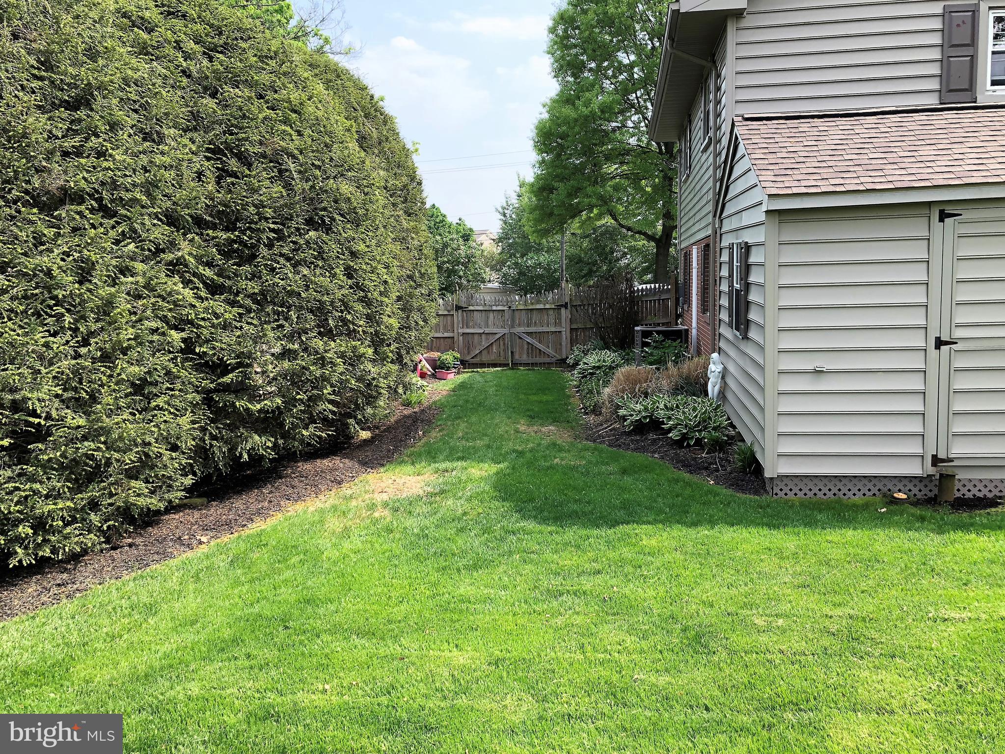 2075 Greenbriar Road York, PA 17404 - Photo 48 of 59 Gallery Image 48