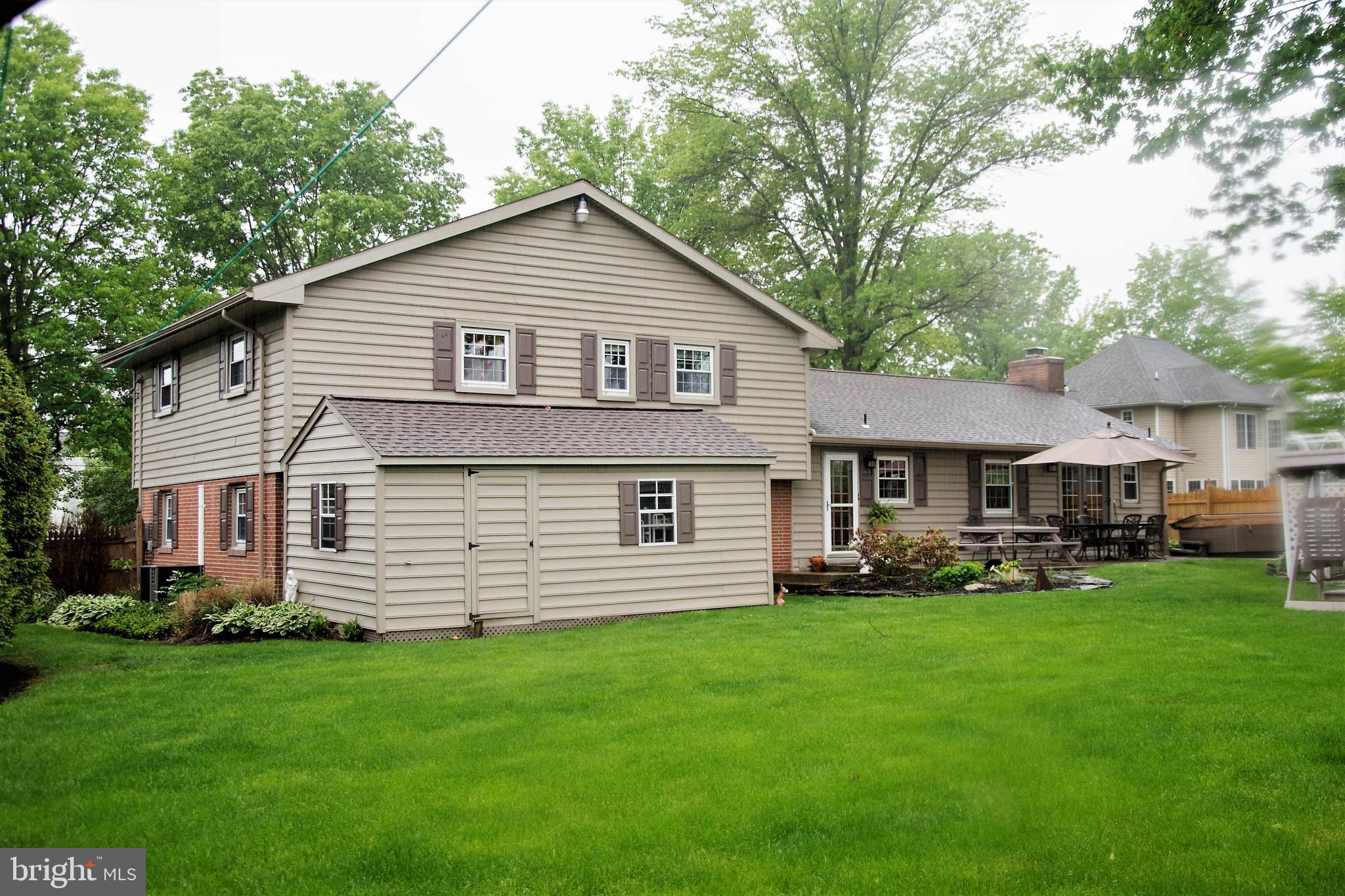 2075 Greenbriar Road York, PA 17404 - Photo 55 of 59 Gallery Image 55