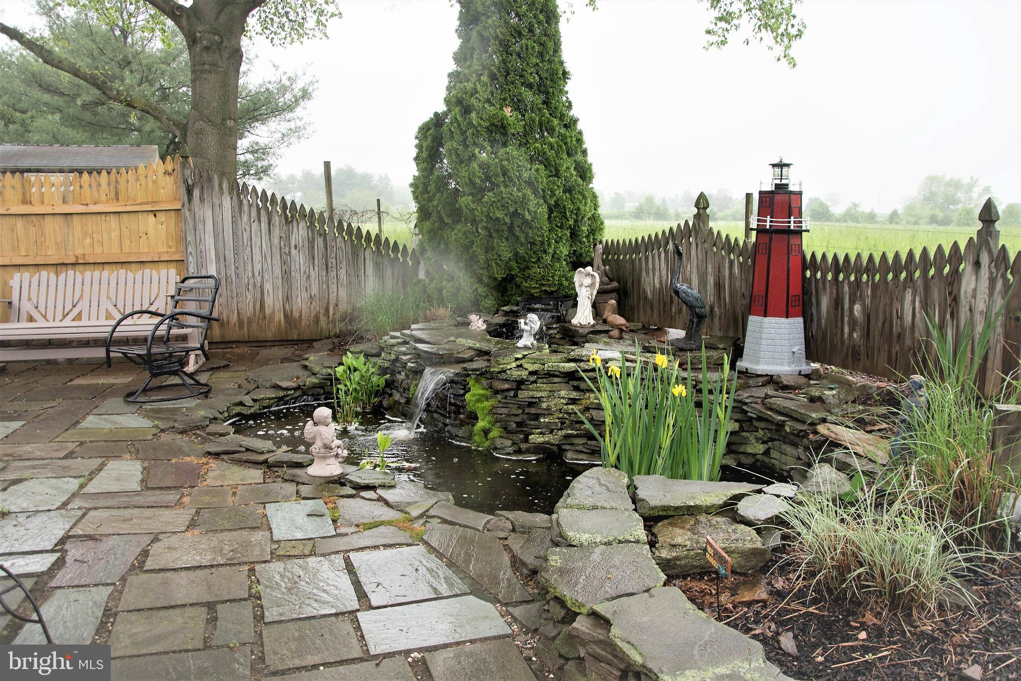 2075 Greenbriar Road York, PA 17404 - Photo 10 of 59 Gallery Image 10