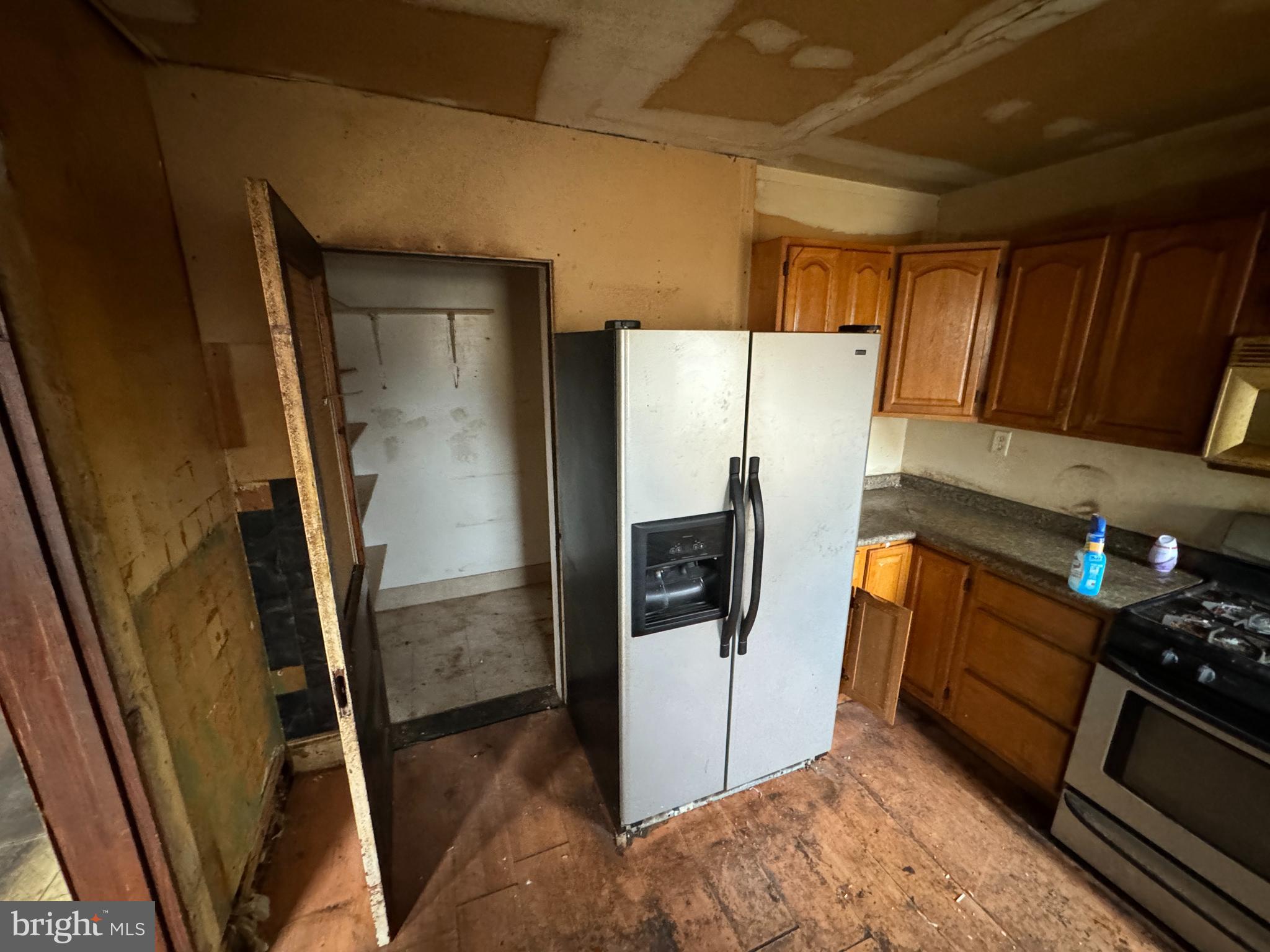 4422 Forest View Avenue Baltimore, MD 21206 - Photo 13 of 30