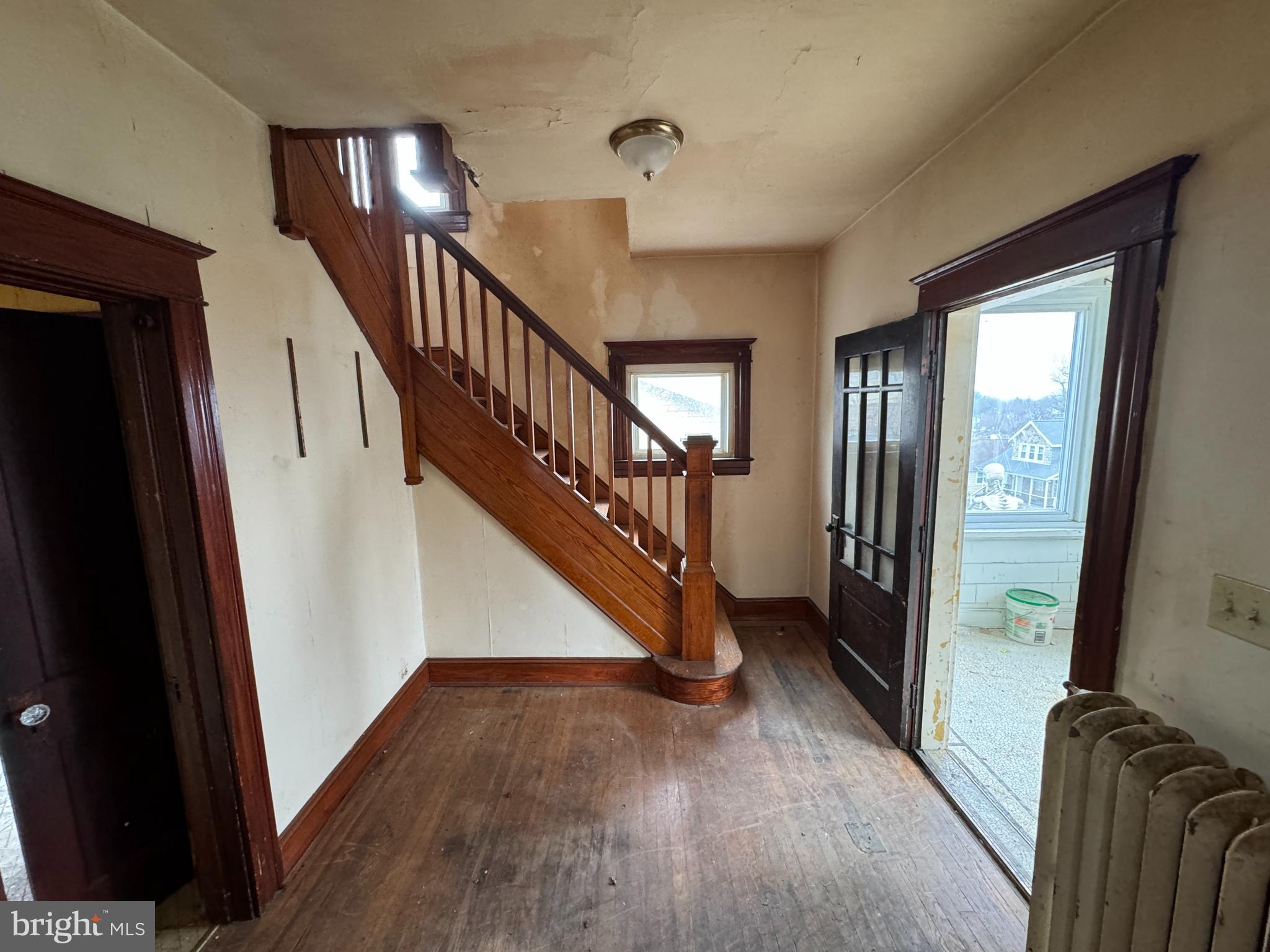 4422 Forest View Avenue Baltimore, MD 21206 - Photo 4 of 30