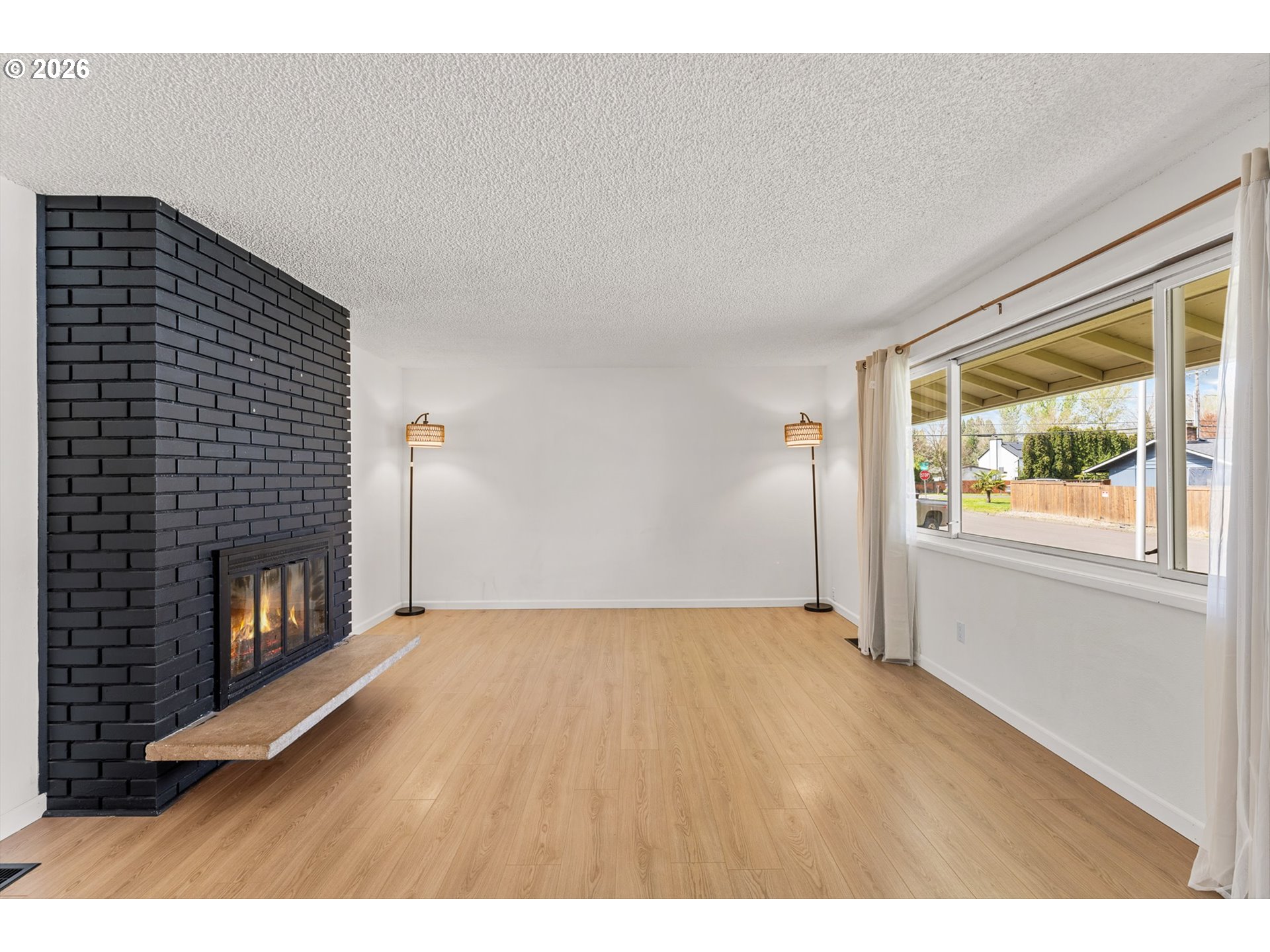 18450 Southwest Deline Street Beaverton, OR 97078 - Photo 4 of 39