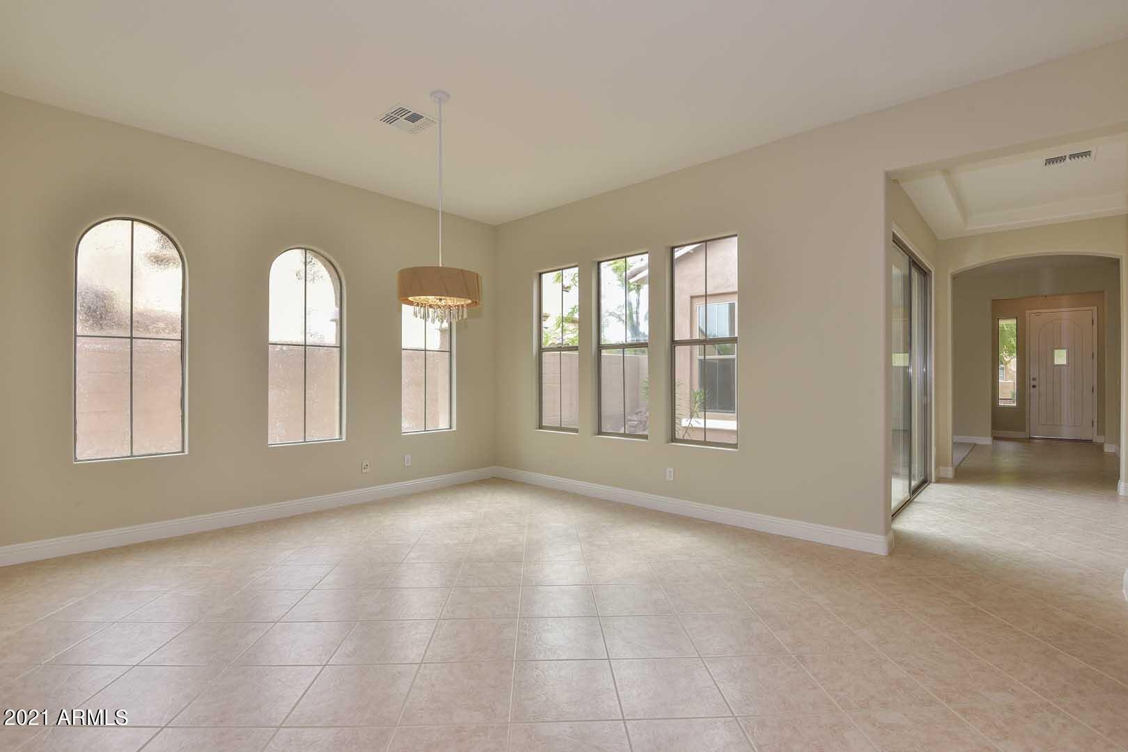 20430 West Springfield Street Buckeye, AZ 85396 - Photo 18 of 58 Breakast Room