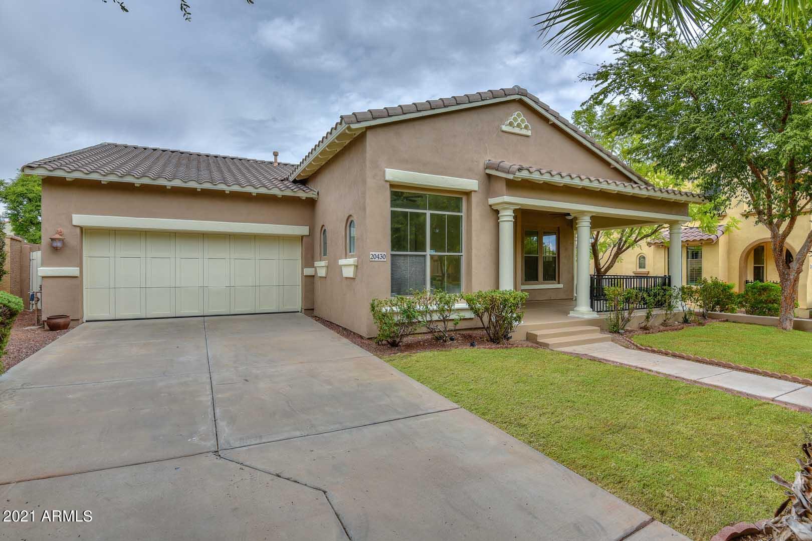 20430 West Springfield Street Buckeye, AZ 85396 - Photo 3 of 58 Front Corner View